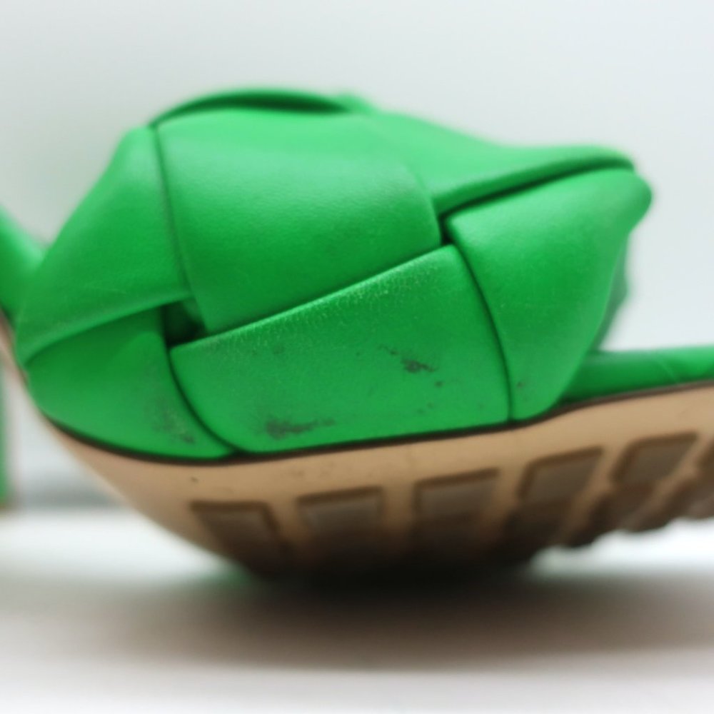 BOTTEGA VENETA LIDO MULES GRASS INTRECCIATO LEATHER SIZE 37.5 HIGH HEEL SANDALS - Picture 2 of 12